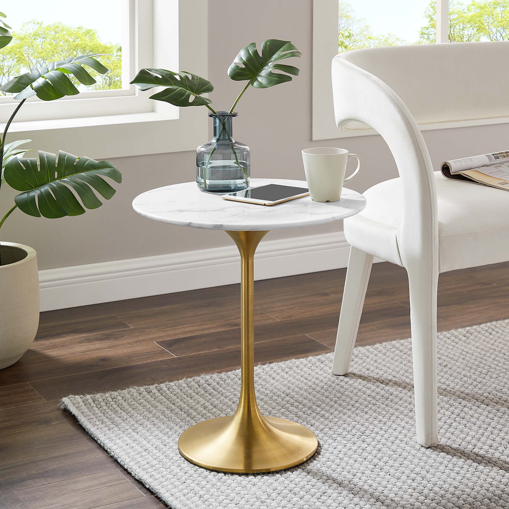 Lippa 20" Round Faux Marble Side Table, Gold White