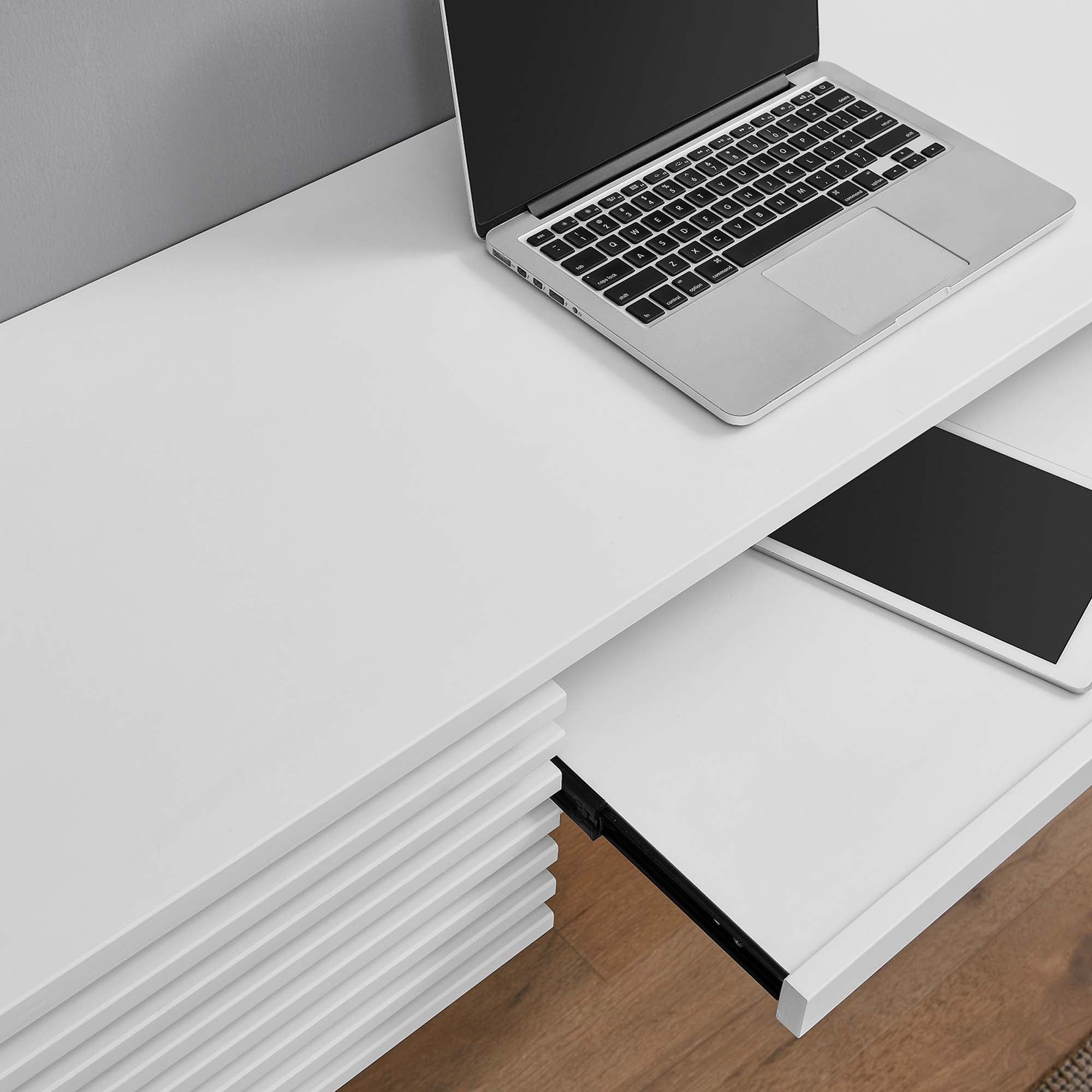 Render Wall Mount Wood Office Desk, White