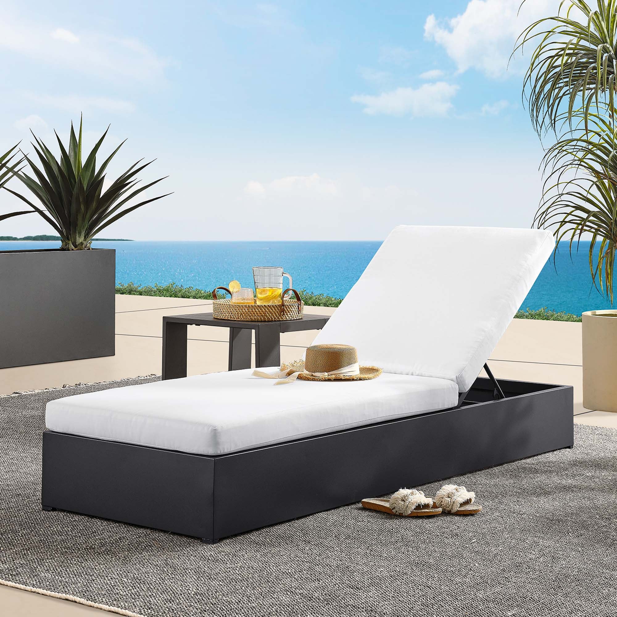 Tahoe Outdoor Patio Powder-Coated Aluminum Chaise Lounge Chair, Gray White