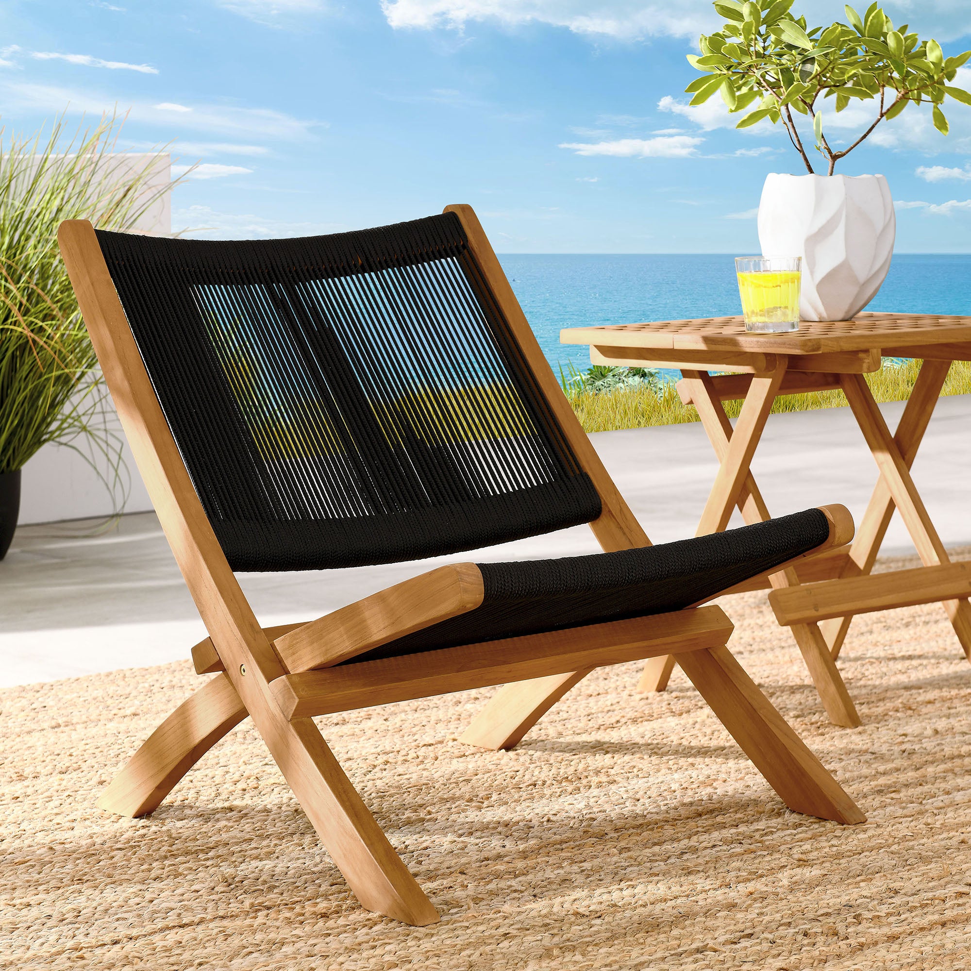 Vienna Outdoor Patio Teak and Rope Folding Accent Lounge Chair, Natural Black