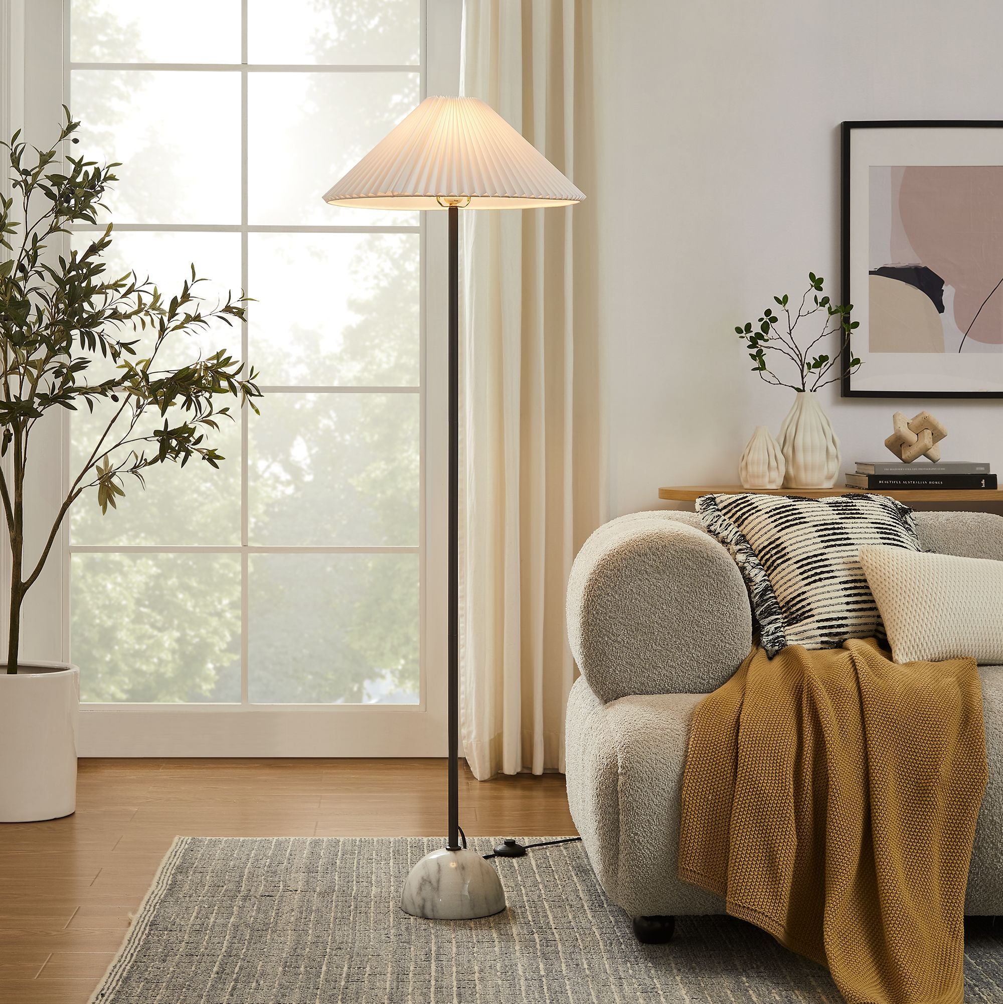 Illusion Marble Dome Floor Lamp, Black