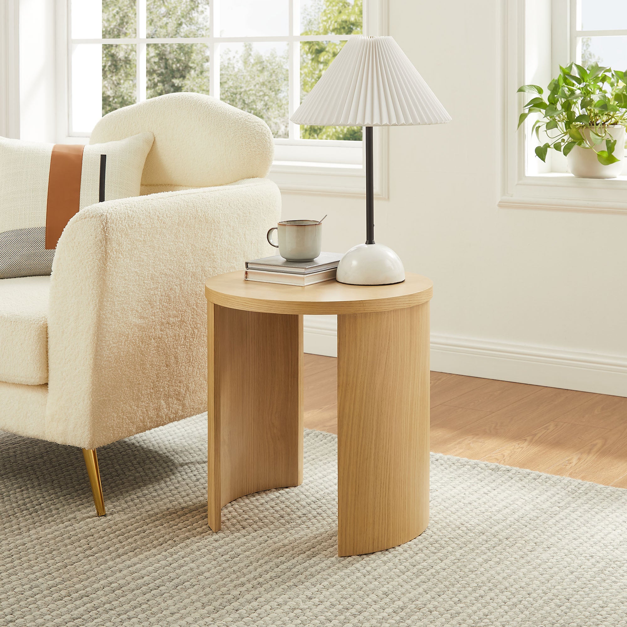 Aspect Round Wood End Table, Oak