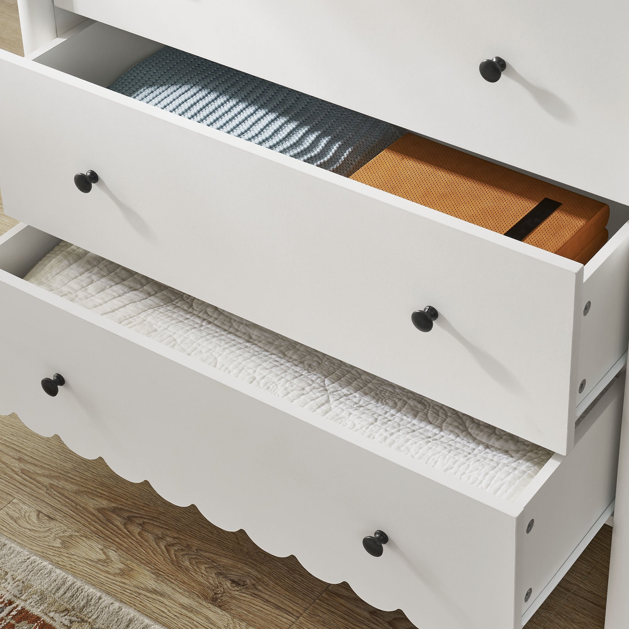 Emmeline Scalloped 5-Drawer Chest, White