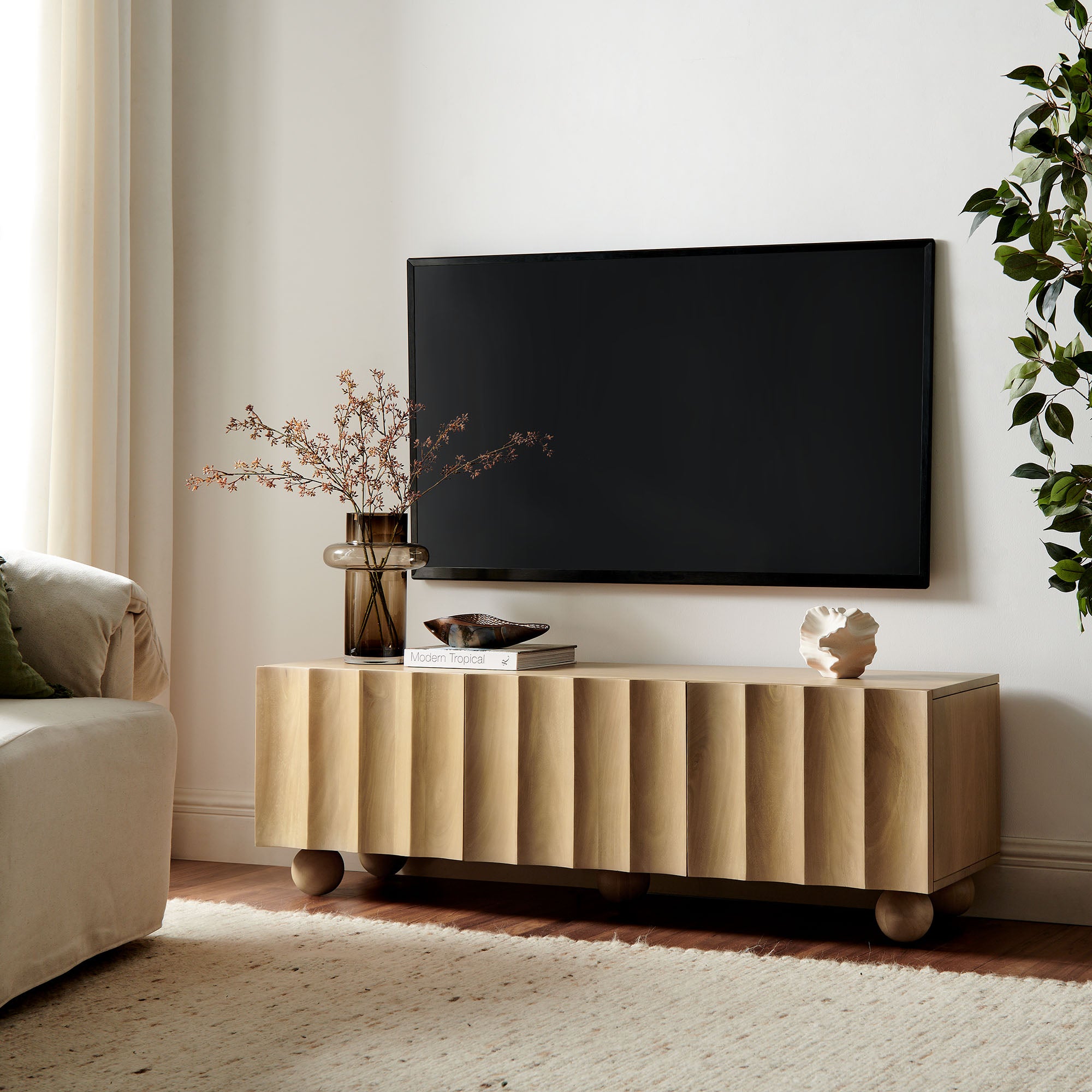 Sorren Scalloped 54" Wood TV Stand, Natural