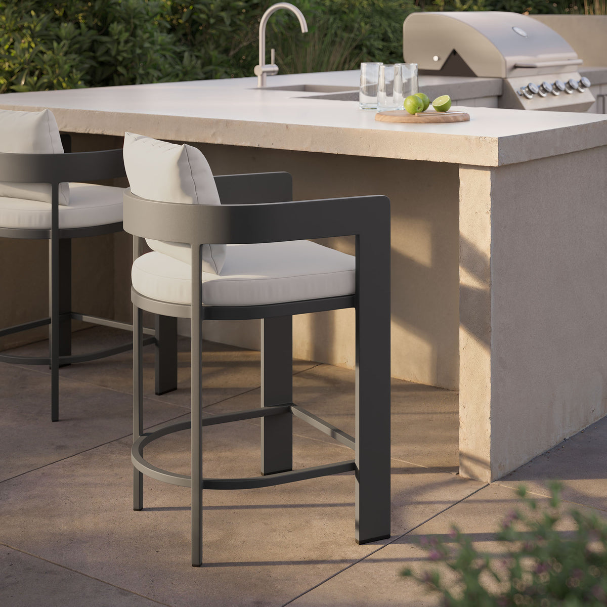 Tahoe Outdoor Patio Patio Aluminum Counter Stool, White
