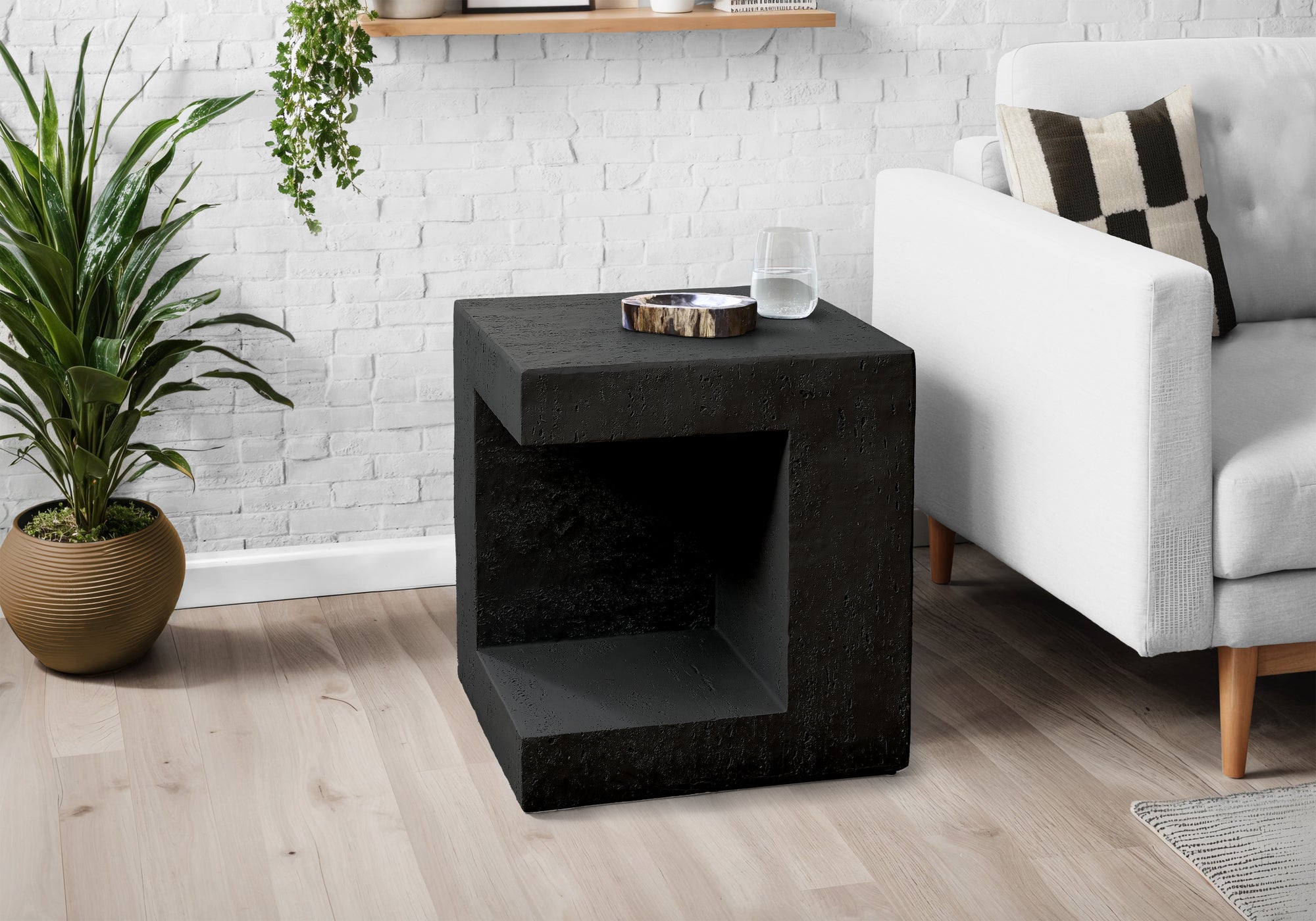 Larese - Accent Table 25"H Indoor Or Outdoor Side Table Nightstand End
