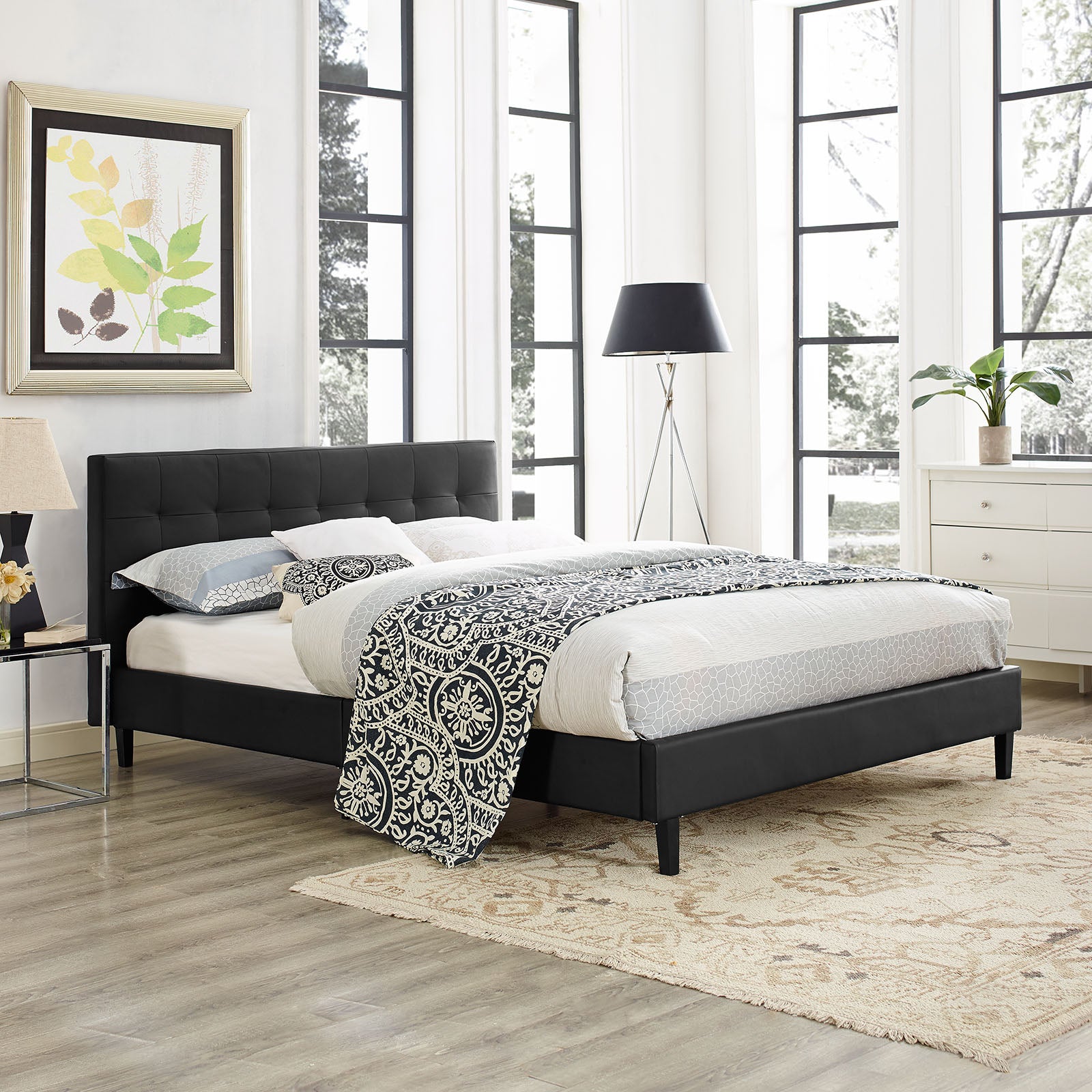 Linnea Black Queen Faux Leather Bed