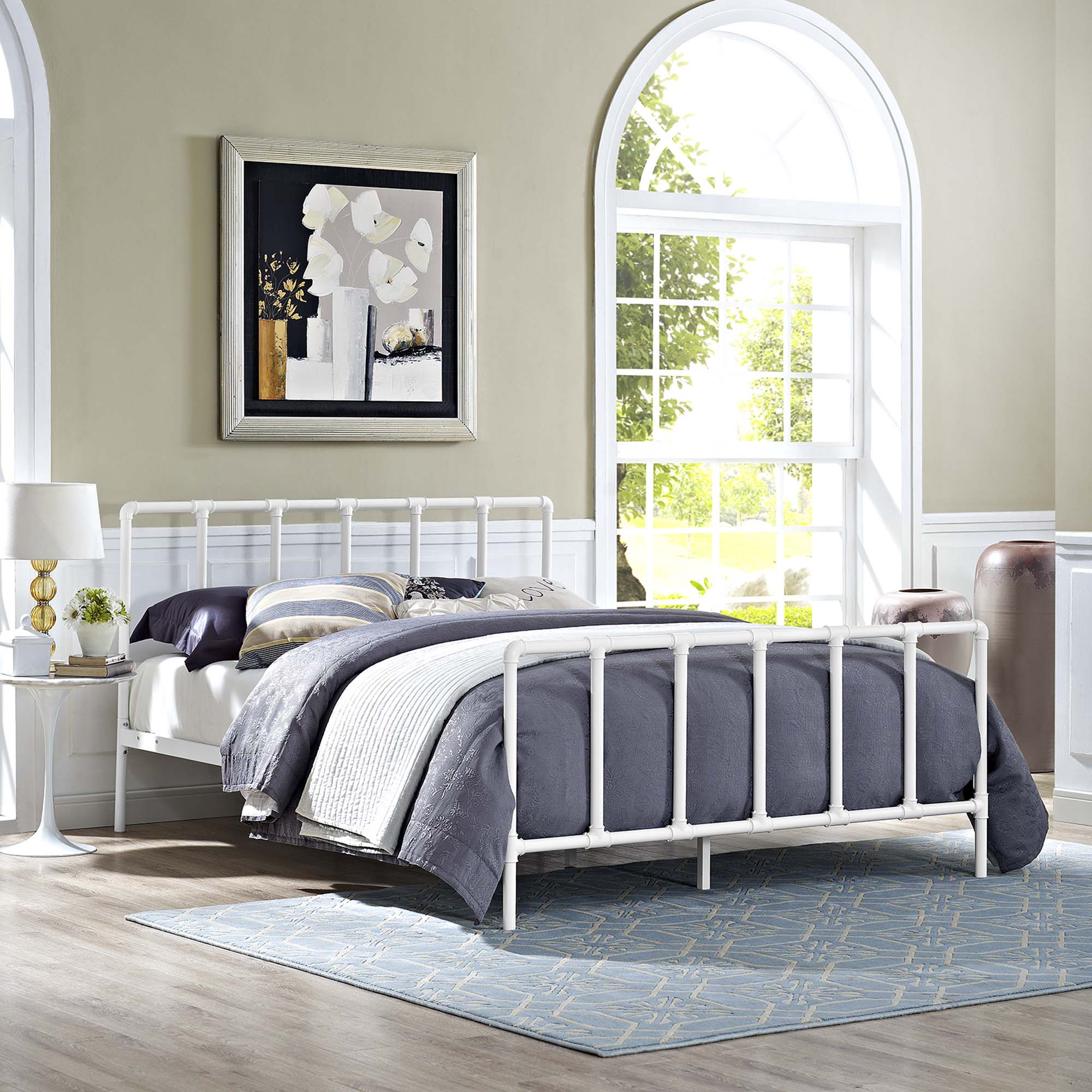 Dower Stainless Steel Queen Bed
