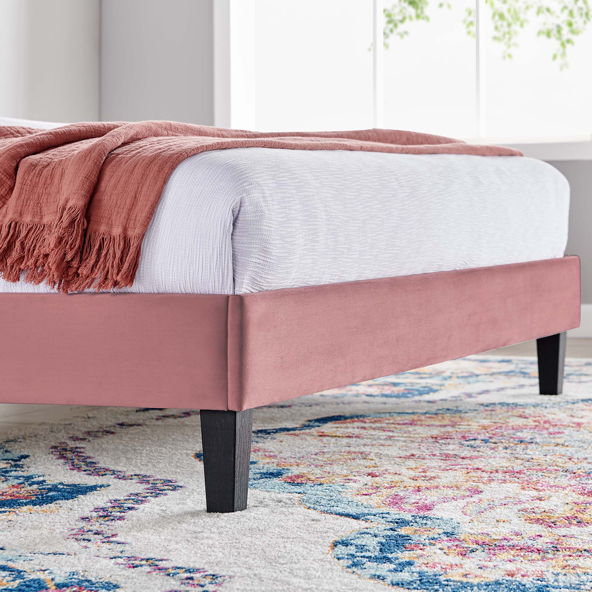 Daisy Performance Velvet Queen Platform Bed, Dusty Rose