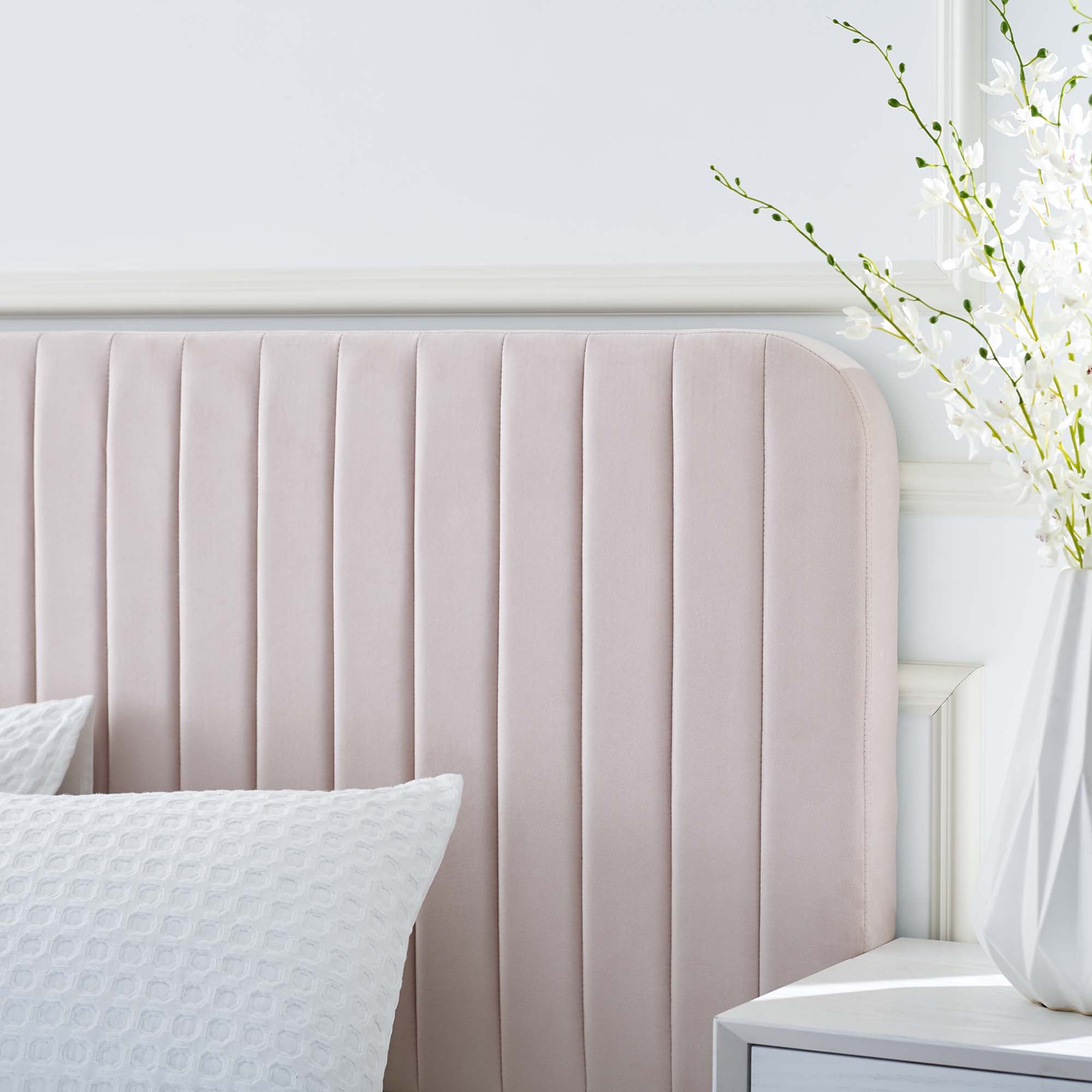 Celine Channel Tufted Performance Velvet Full Platform Bed, Pink