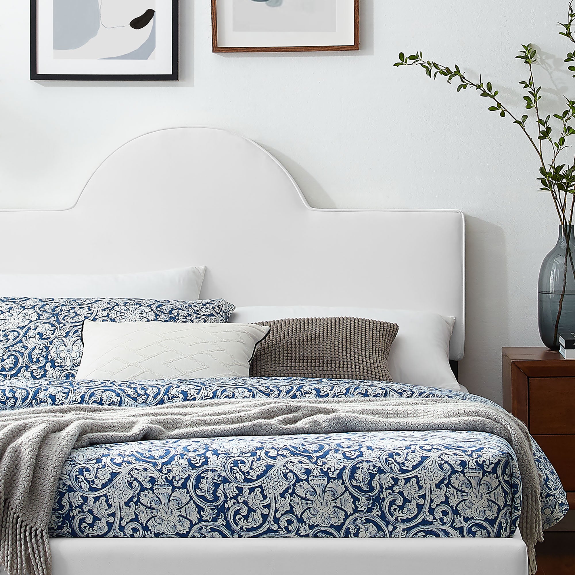 Aurora White Performance Velvet King Bed