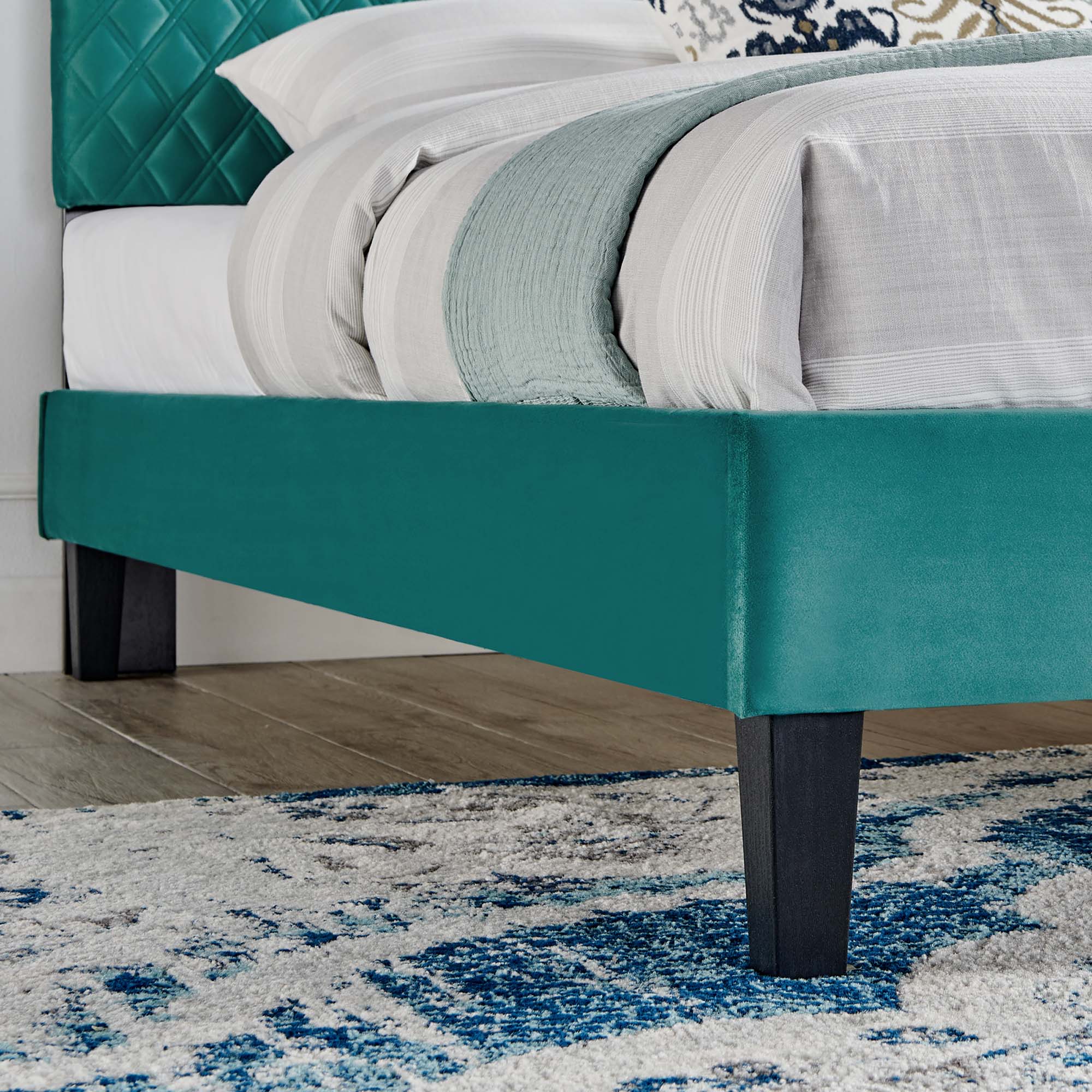 Garcelle Teal Performance Velvet Full Platform Bed