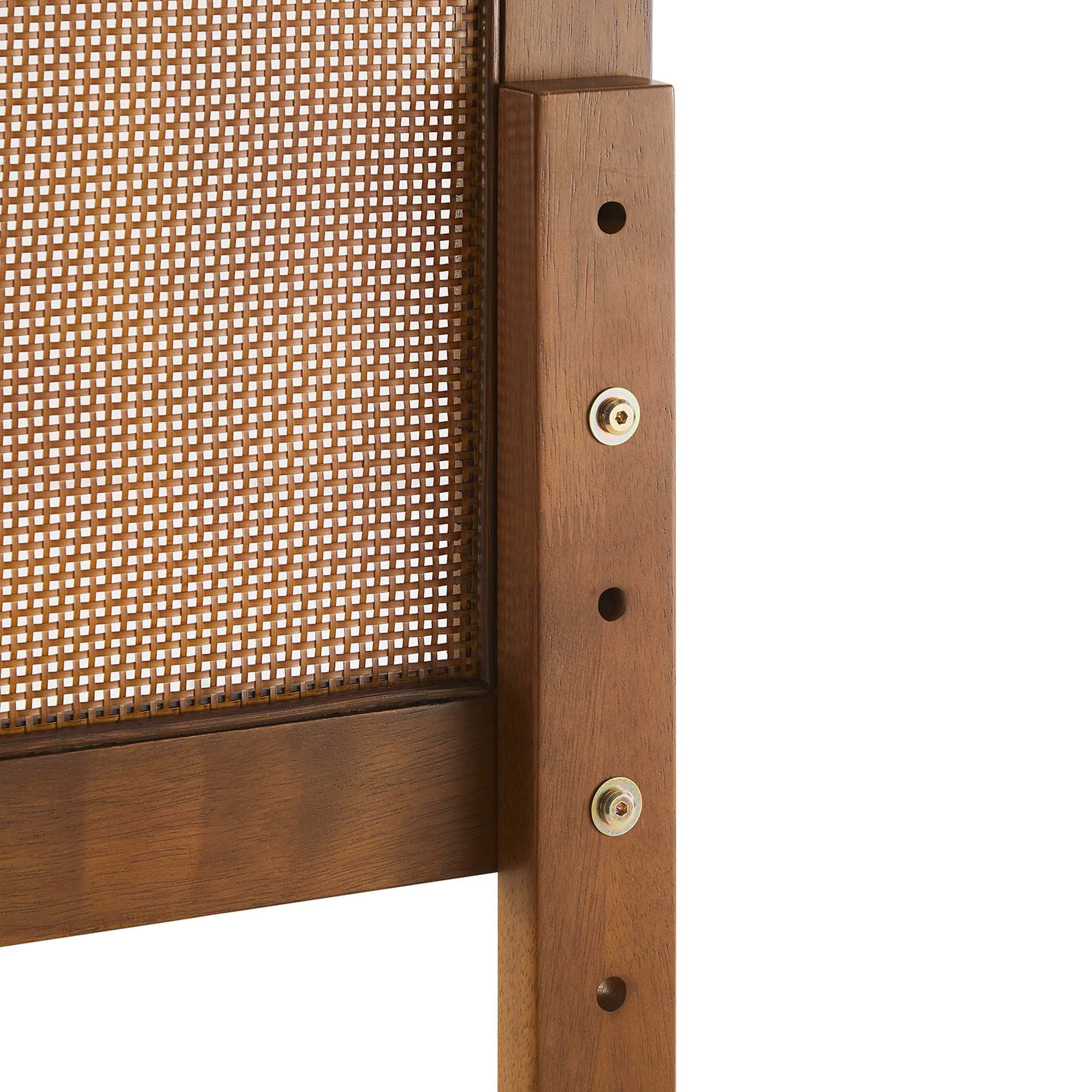 Sirocco Walnut Rattan and Wood Queen Platform Bed