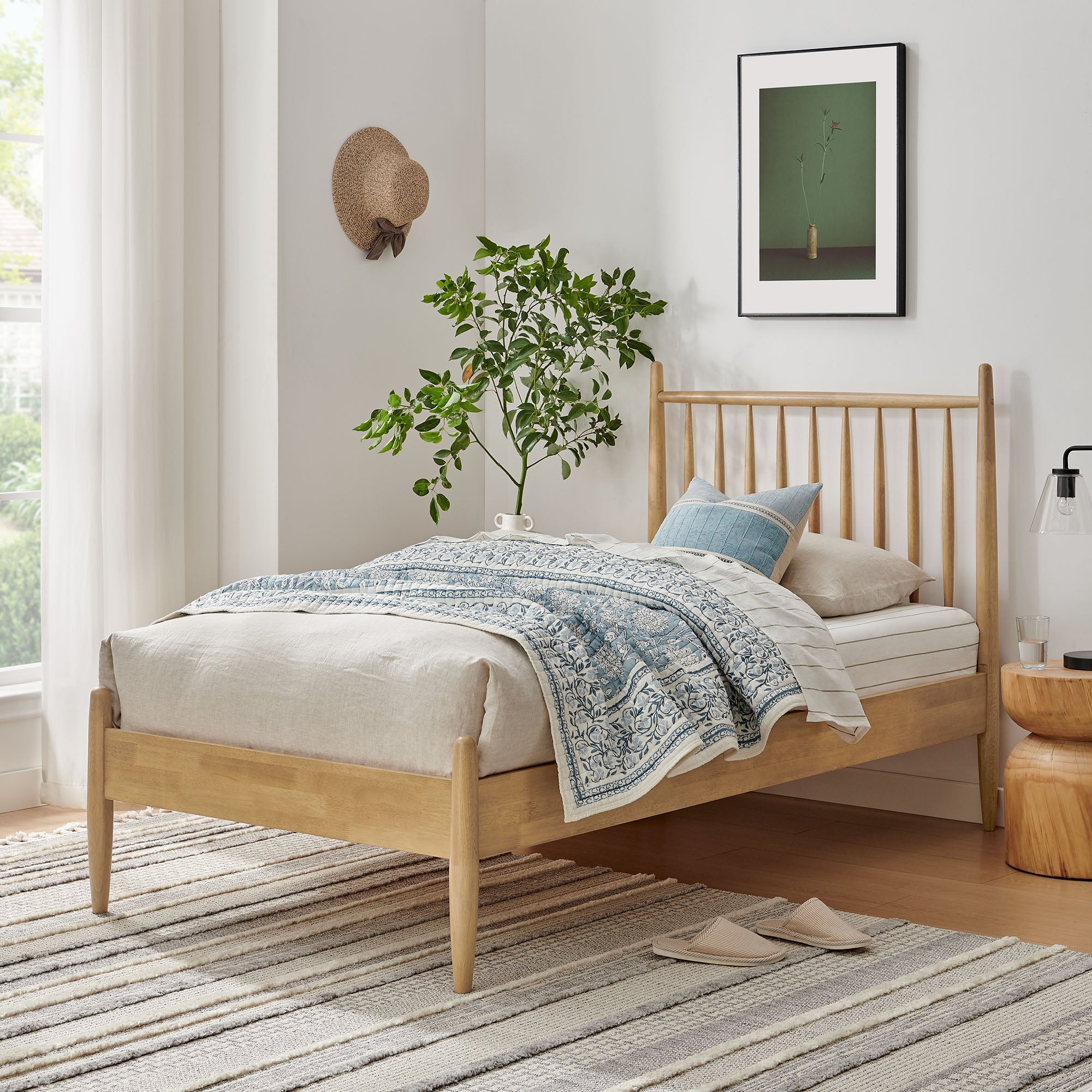 Zane Twin Size Spindle Bed Frame, Light Oak