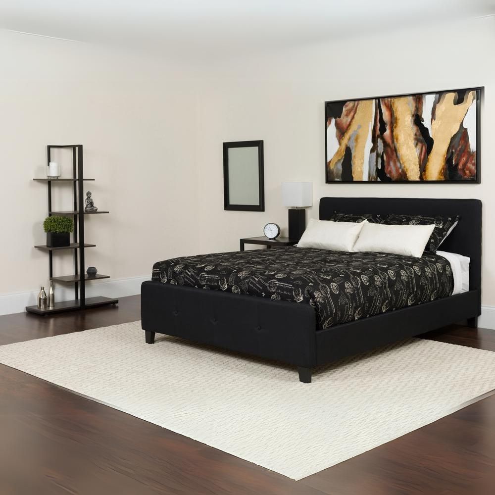 King Size Tufted Upholstered Platform Bed in Black Fabric