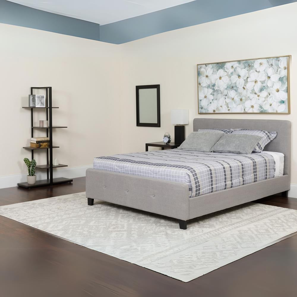 Twin Size Tufted Upholstered Platform Bed in Light Grey Fabric