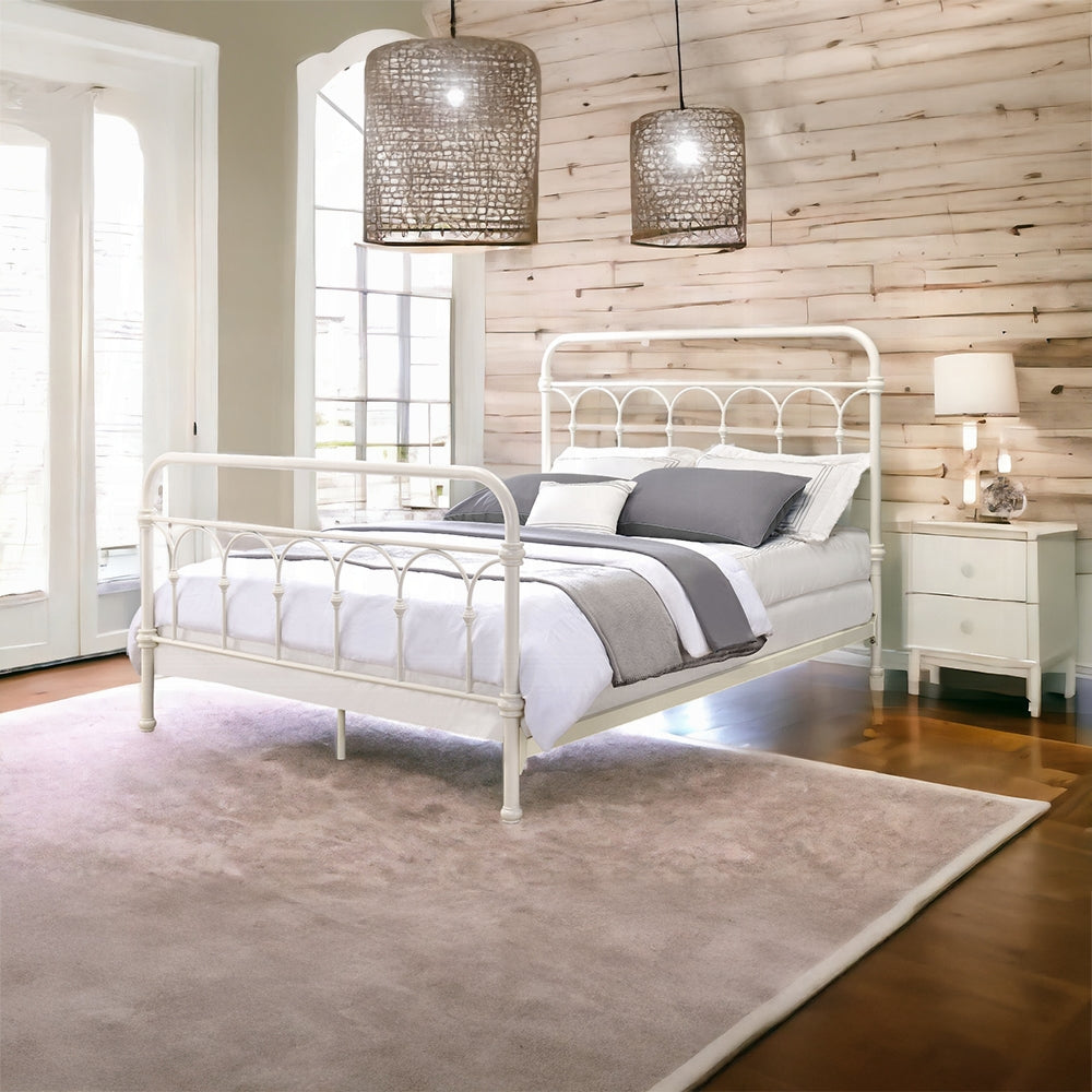 Citron Queen Bed, White Finish