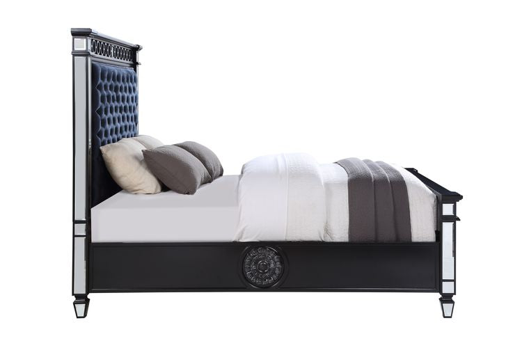 Klara Varian II Queen Dark Navy Velvet Bed –  Mirrored Trim & Silver Accents