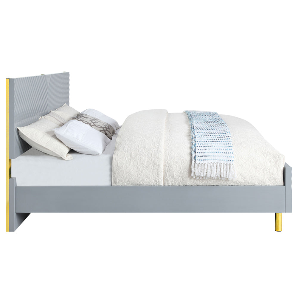 Gaines Queen Bed, Gray High Gloss Finish