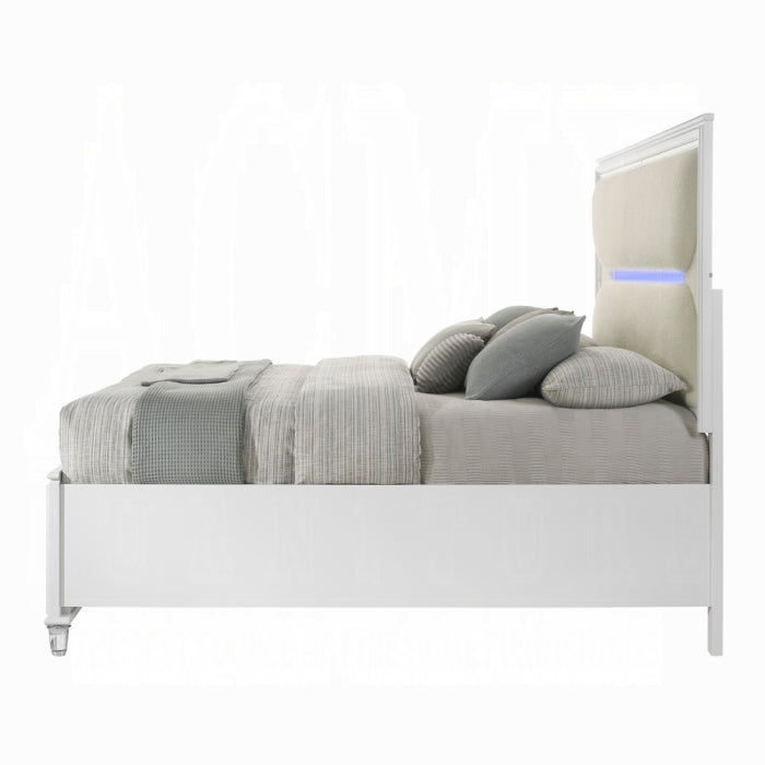 Tarian Queen Bed w/Storage & LED, White Boucle & Pearl White Finish